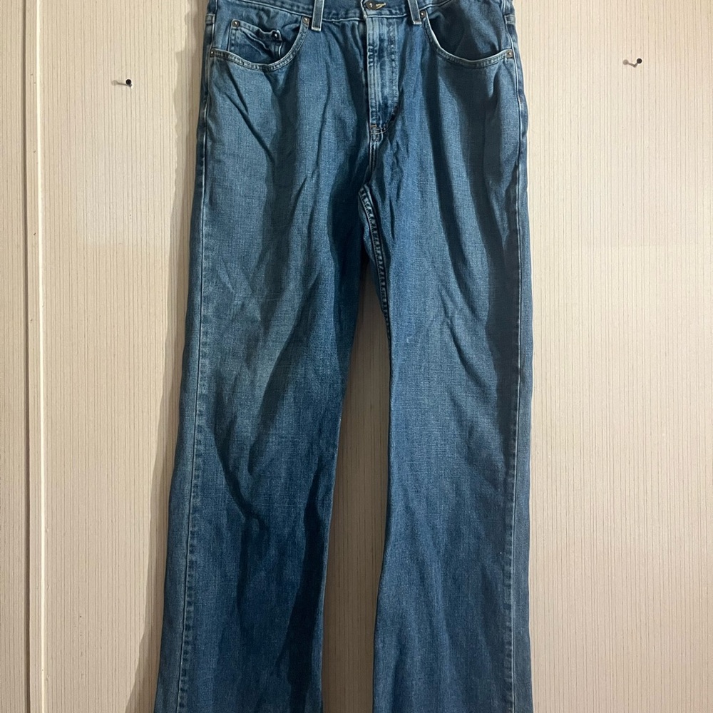 Old Navy Men's Bootcut Jeans in Blue